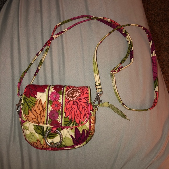 Vera Bradley Crossbody - Picture 1 of 6